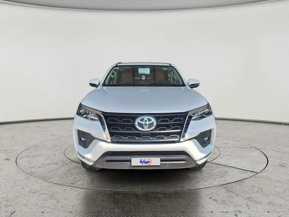 Toyota Fortuner VX 2023 دبل