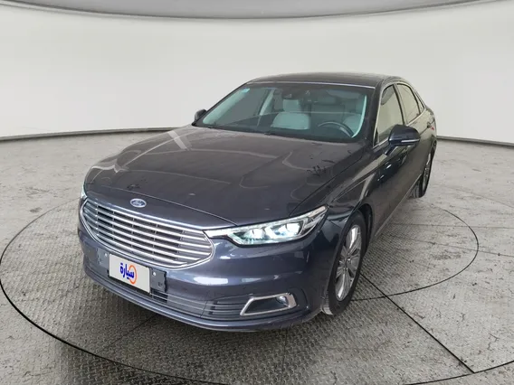 Ford Taurus Trend 2021 