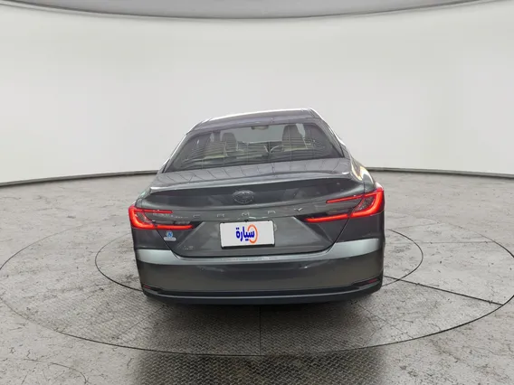 Toyota Camry  LE 2025 