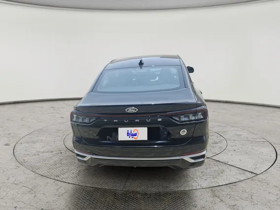 Ford Taurus Trend 2025 