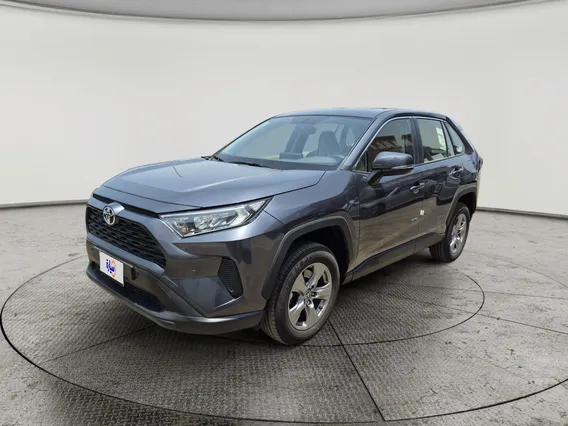 Toyota RAV4 LE 2025 