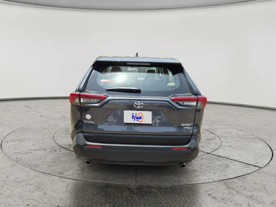 Toyota RAV4 LE 2025 