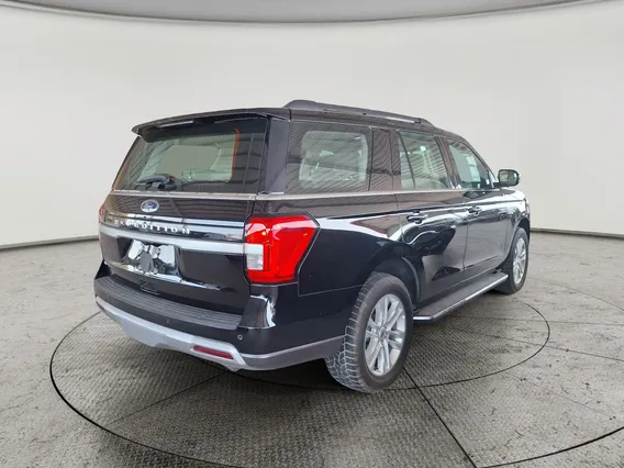 Ford Expedition XLT 2023 دبل