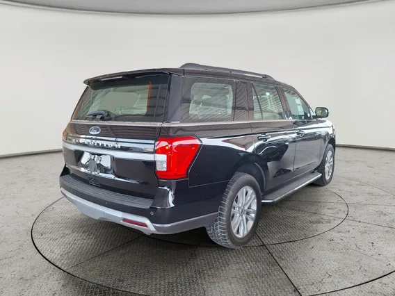 Ford Expedition XLT 2023 دبل