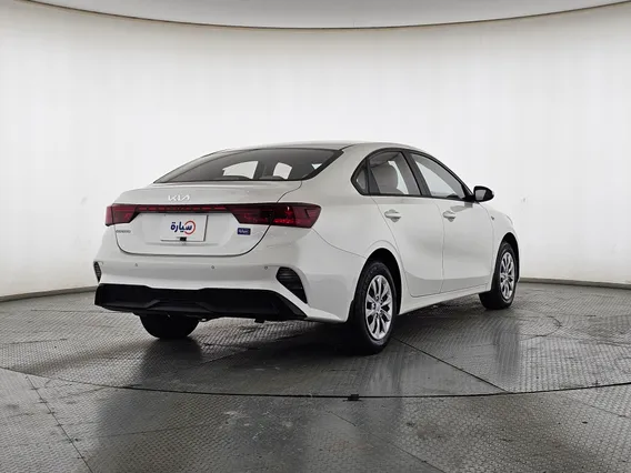 Kia Cerato L 2023 