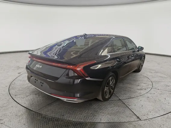 كيا K8 LX 2022 