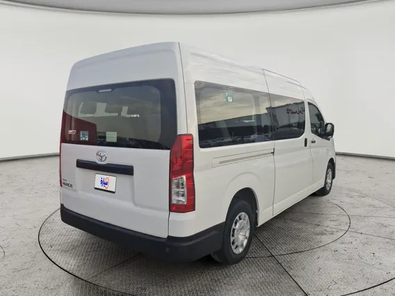 Toyota Haice ركاب 2022 