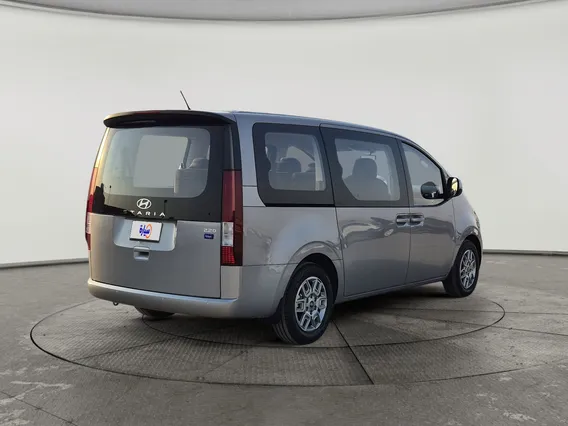 Hyundai Staria Smart 9 ST 2026 