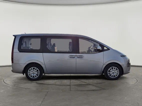 Hyundai Staria Smart 9 ST 2026 