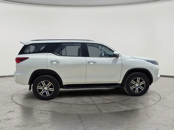 Toyota Fortuner GX 2022 دبل