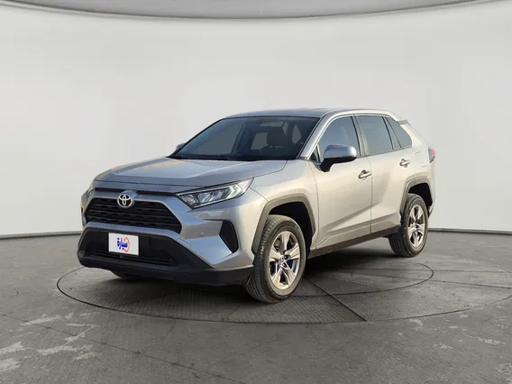 Toyota RAV4 LE 2025 