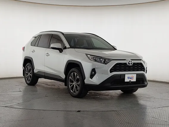 Toyota RAV4 XLE 2024 