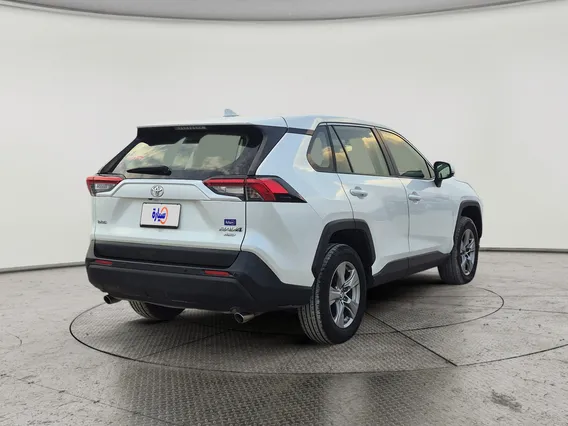 Toyota RAV4 LE 2023 