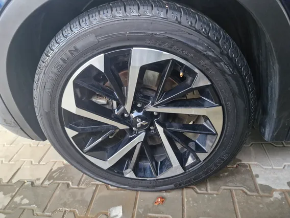 ميتسوبيشي اوتلاندر الشكل الجديد PREMIUM 2024 
