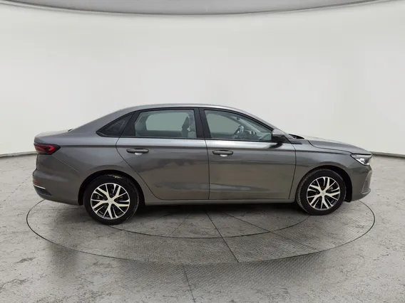Geely Emgrand GS 2024 