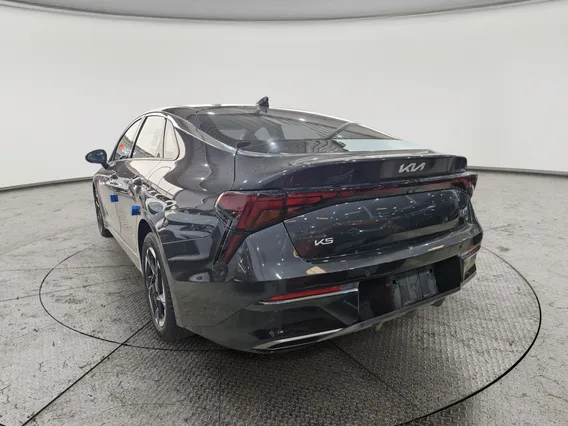 Kia K5 LX 2025 