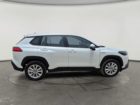 Toyota Corolla Cross LE HEV 2024 