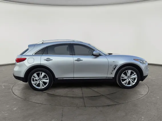 انفنتي QX70  2018 