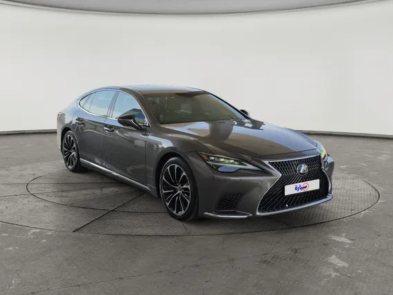 Lexus LS 500 2022 