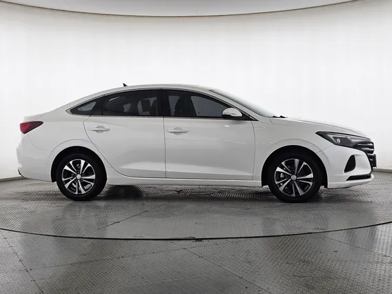 Changan Eado Plus Smart 2023 