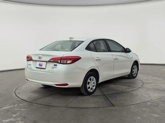 Toyota Yaris  Y 2020 