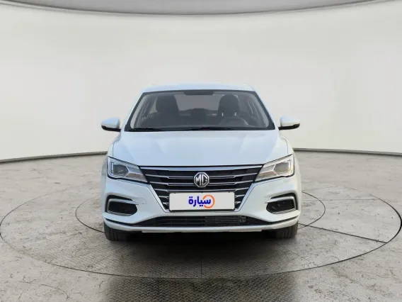 MG 5 STD 2025 