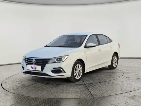 MG 5 STD 2025 