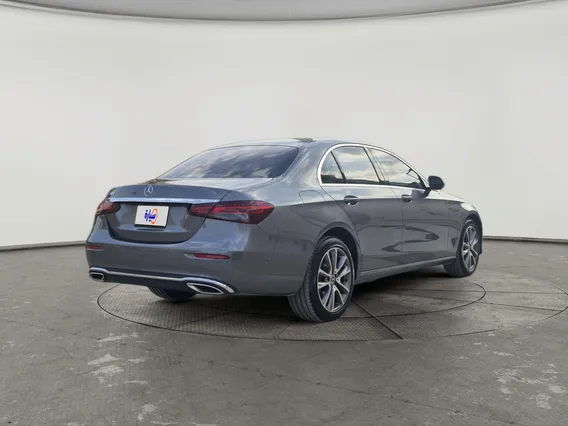Mercedes E 300 2022 
