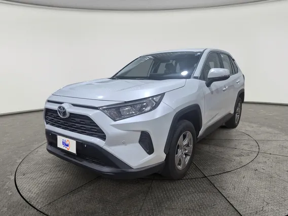 Toyota RAV4 LE 2024 