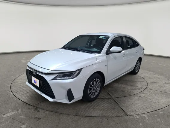 Toyota Yaris  Y 2024 