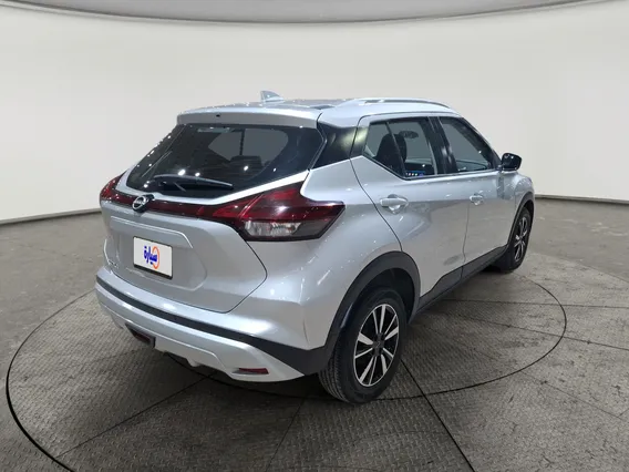 Nissan Kicks SV 2024 
