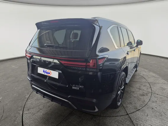 Lexus LX 600 2022 