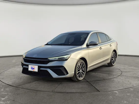 MG 5 STD New Shape 2025 