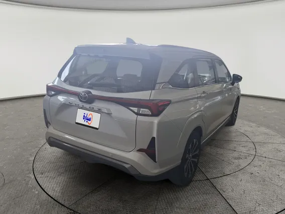 تويوتا فيلوز GLX 2024 