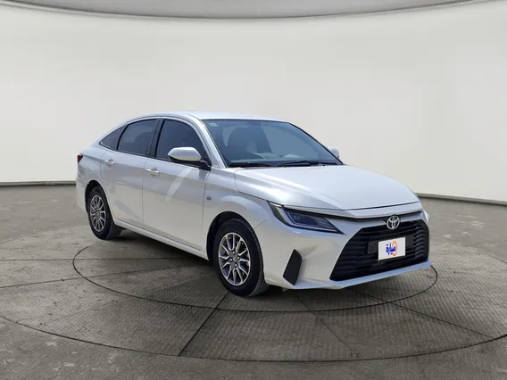 Toyota Yaris  Y 2024 