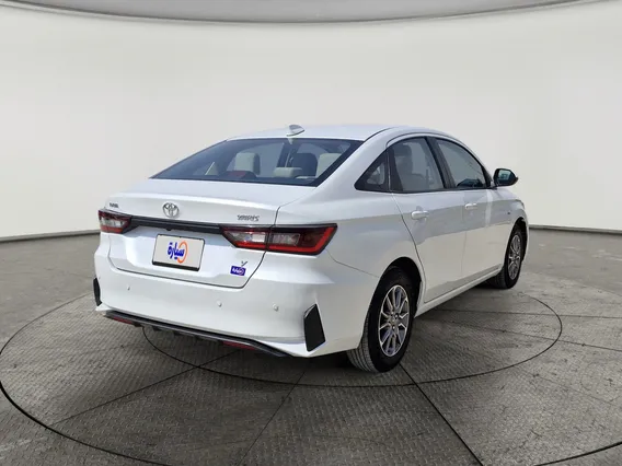 Toyota Yaris  Y 2023 