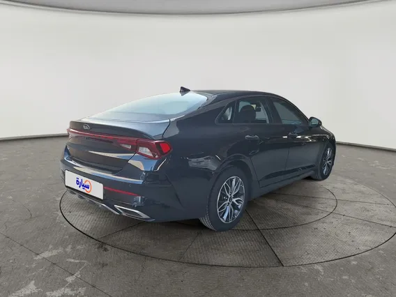 Kia K5 LX 2021 