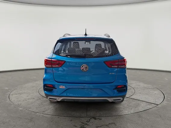 MG ZS LUX 2024 