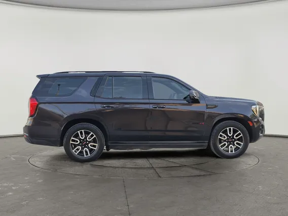 GMC Yukon AT4 Ultimate 2023 دبل