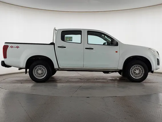 Isuzu D-max Double Cab 2023 دبل