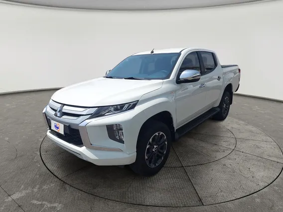 Mitsubishi L200 DC 4x4 Diesel 2023 دبل