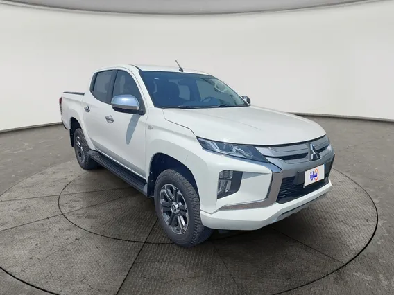 Mitsubishi L200 DC 4x4 Diesel 2023 دبل
