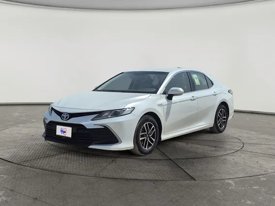 Toyota Camry  LE HEV 2023 