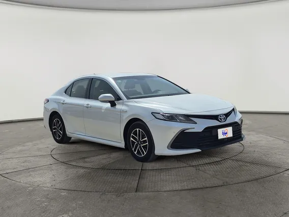 Toyota Camry  LE HEV 2023 