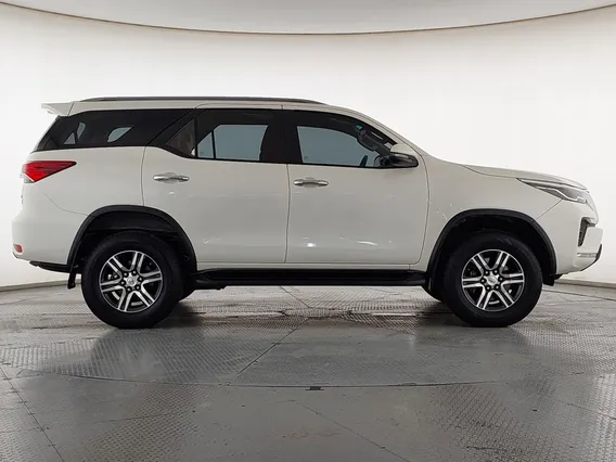 Toyota Fortuner VX 2022 دبل