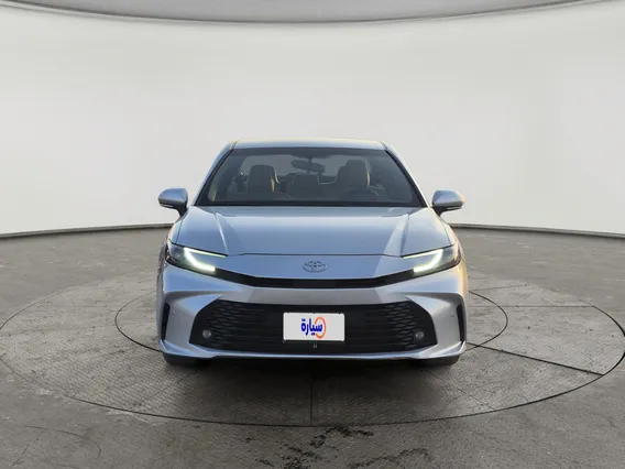 Toyota Camry  E HEV 2025 