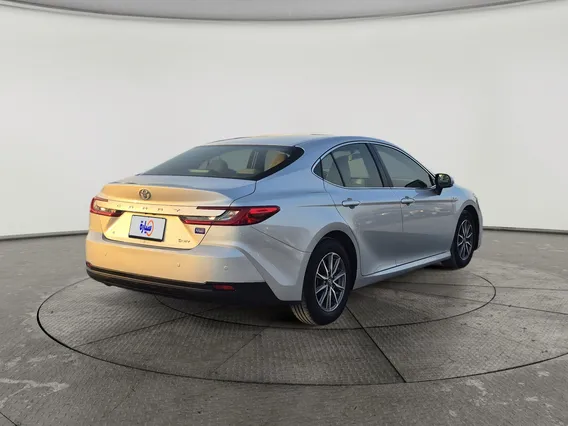 Toyota Camry  E HEV 2025 