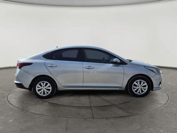 Hyundai Accent Smart 2021 