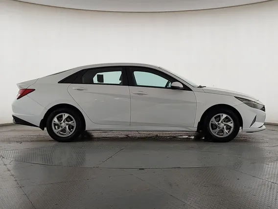 Hyundai Elantra Fleet 2023 