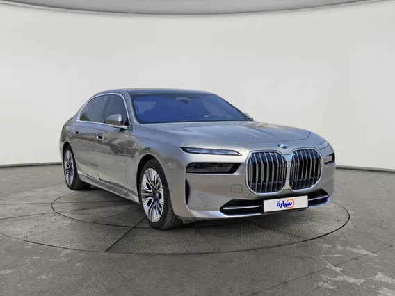 BMW 7 Series 735i 2024 